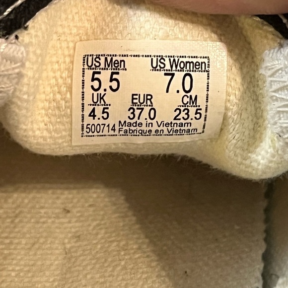 VANS W7/M5.5 classic slip ons in pink floral graffiti print - Picture 9 of 9